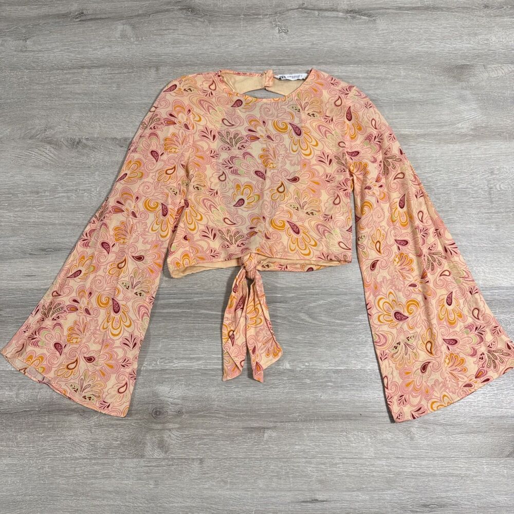Zara Blouse Women’s XS Pink Paisley Open Back Tie Bell Sleeve Cotton Crop Top